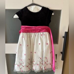 Youngland Black and Pink Floral Kids Dress